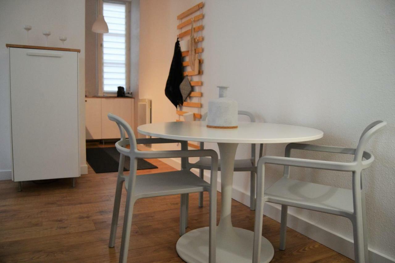 Le Voltaire Colmar Centre Apartment Exterior foto